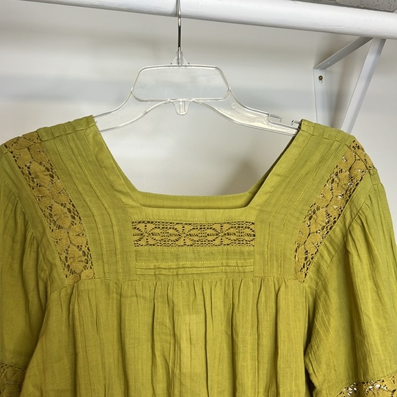 NWT AEO Green Puff Sleeve Top- XS - Picture 5 of 7